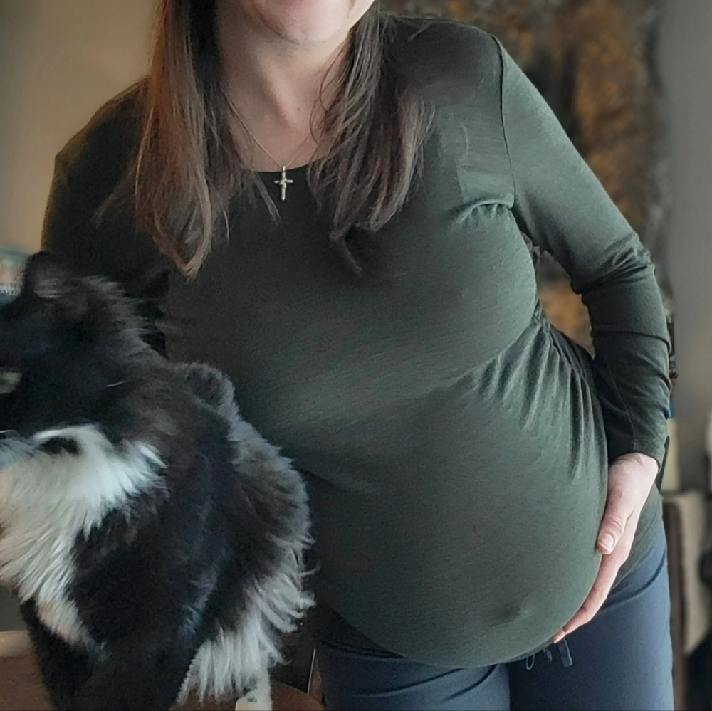 Maternity long sleeve sweater top